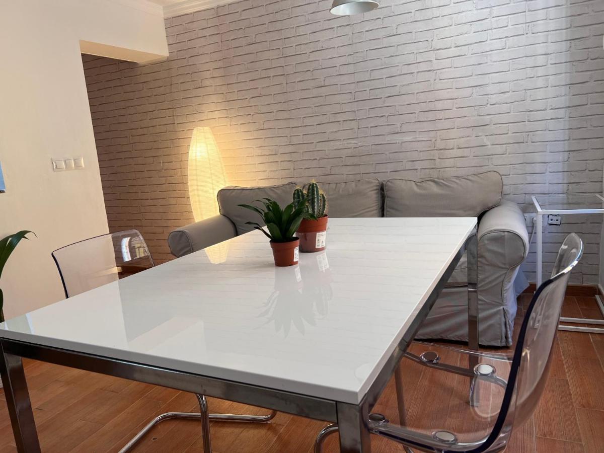 Solis Mare Apartments - Palo Beach Малага Екстериор снимка
